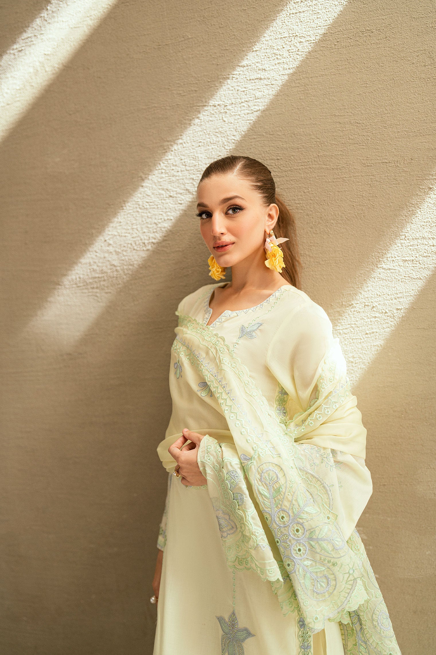 SS25DC-2541 LEMON YELLOW LAWN 2PCS EMBROIDERED KURTA WITH TROUSER