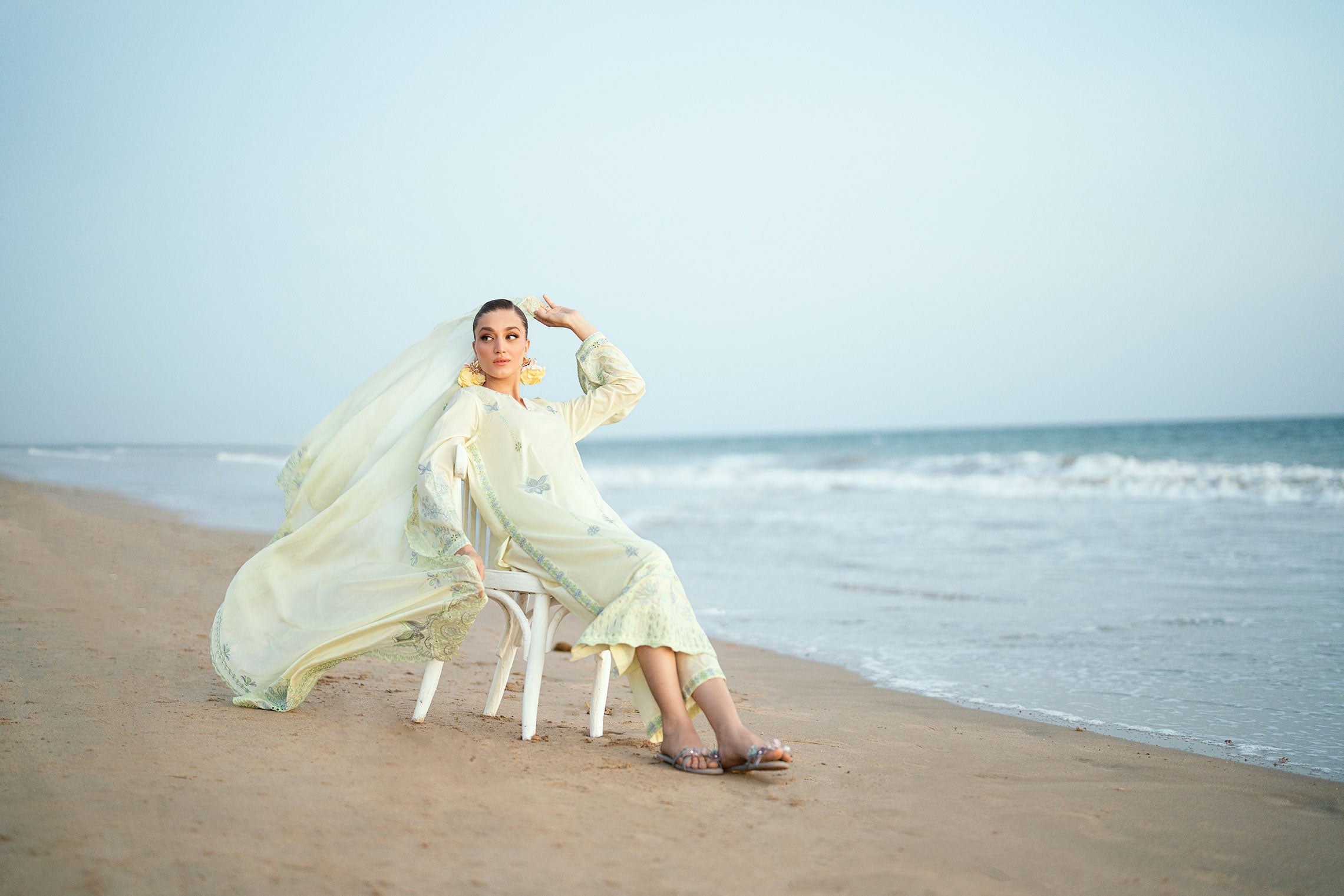 SS25DC-2541 LEMON YELLOW LAWN 2PCS EMBROIDERED KURTA WITH TROUSER