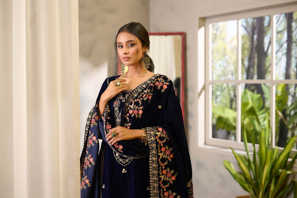 DD-0876 BLUE VELVET SHAWL