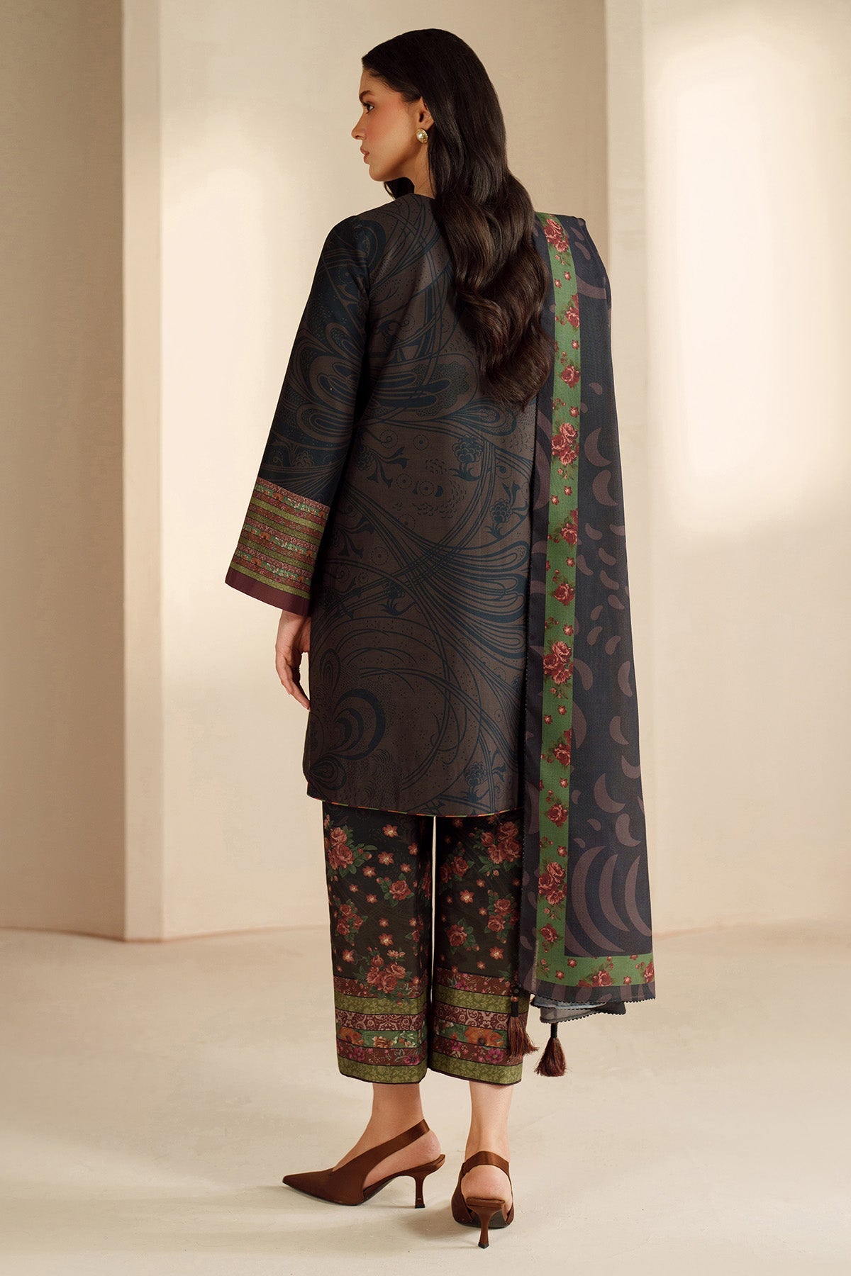 EMBROIDERED PREMIUM VISCOSE UW-0203