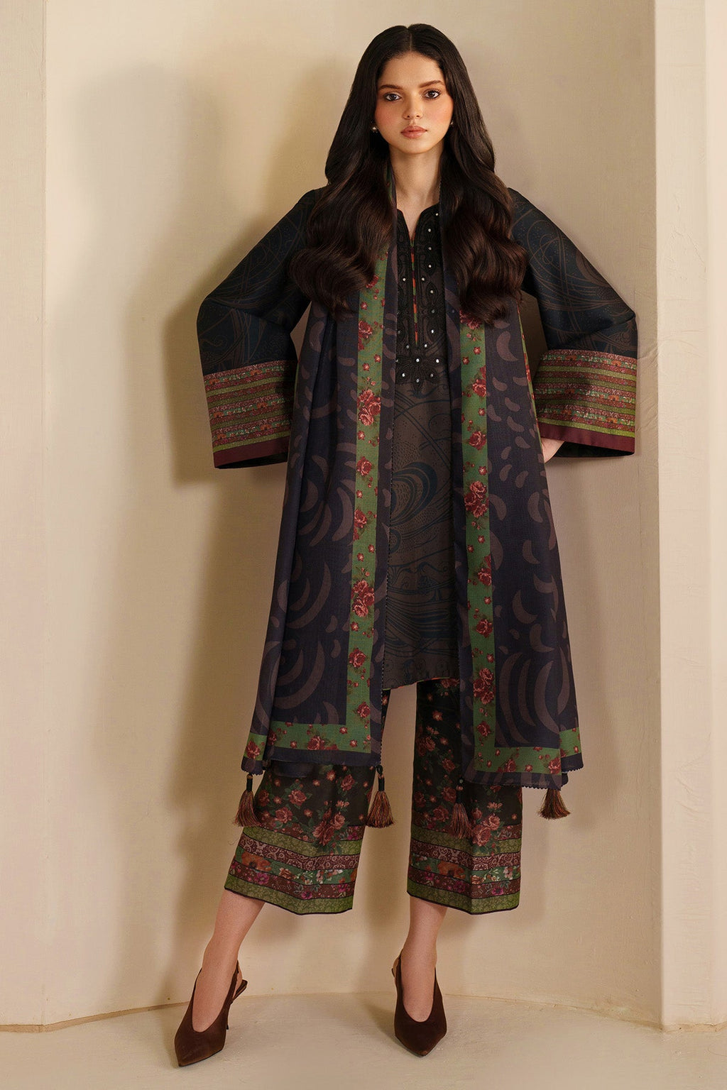 EMBROIDERED PREMIUM VISCOSE UW-0203