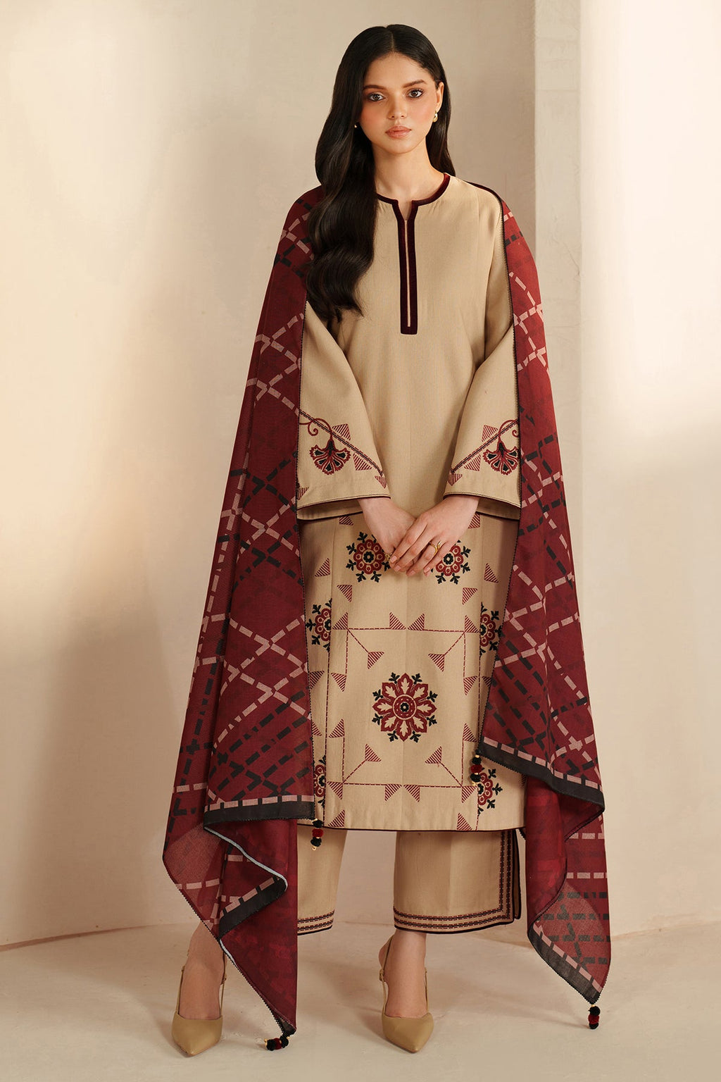 EMBROIDERED KHADDAR RTW-1269