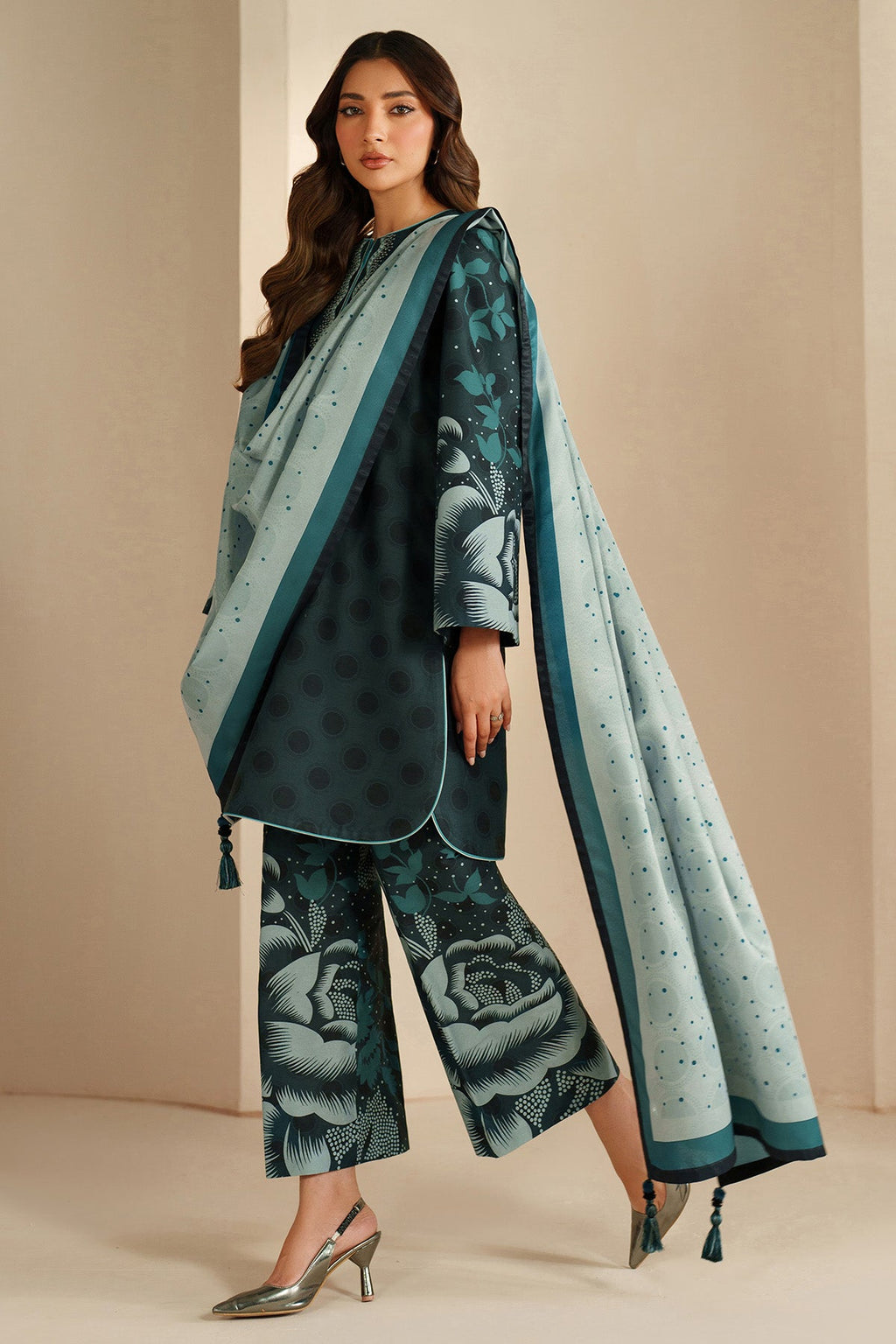 EMBROIDERED PREMIUM VISCOSE UW-0202