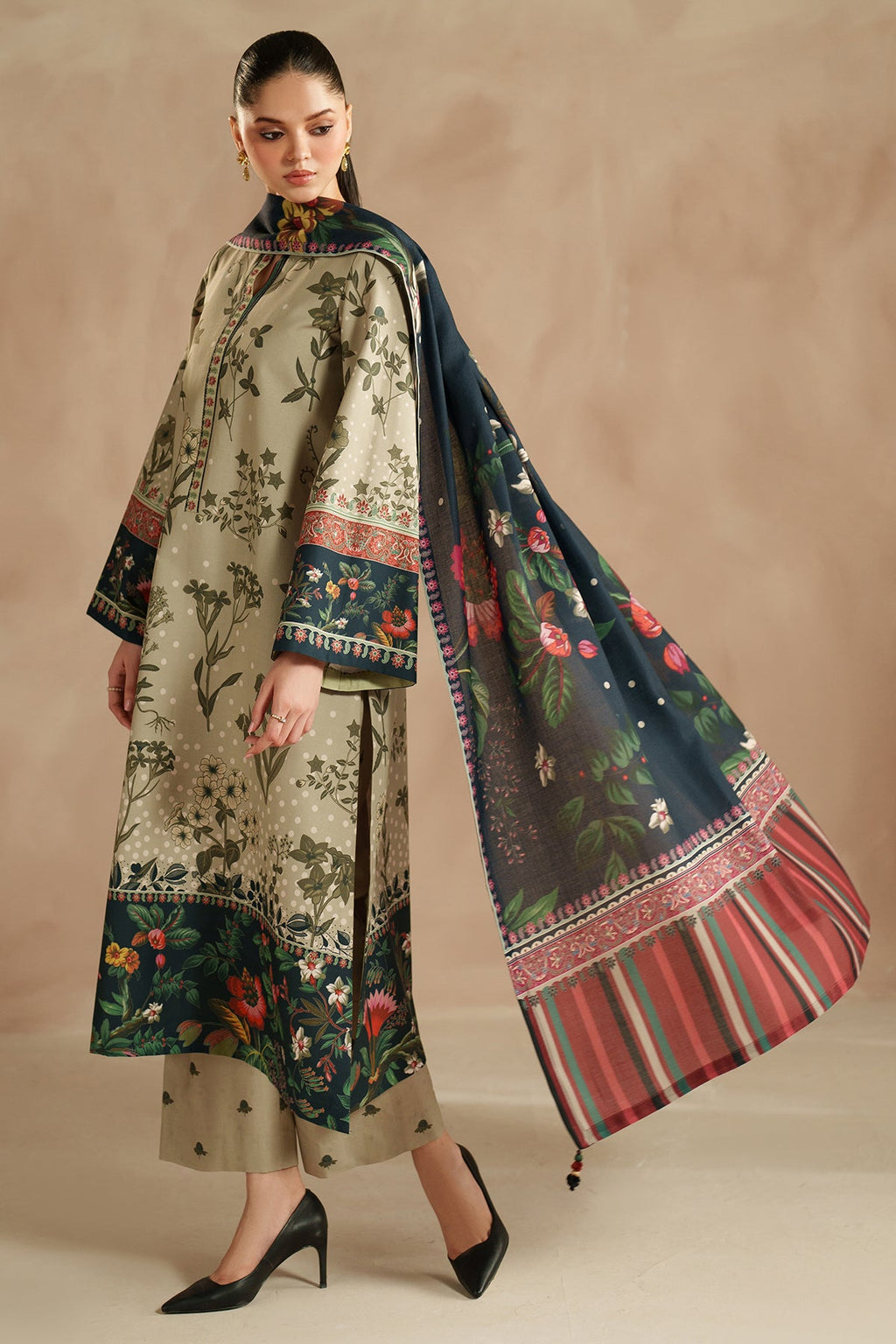 EMBROIDERED PREMIUM VISCOSE UW-0205