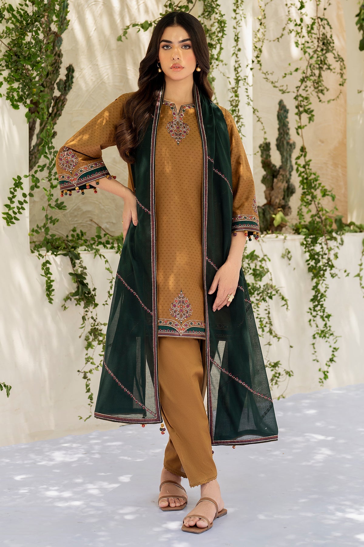 EMBROIDERED DOBBY LAWN USE-9211