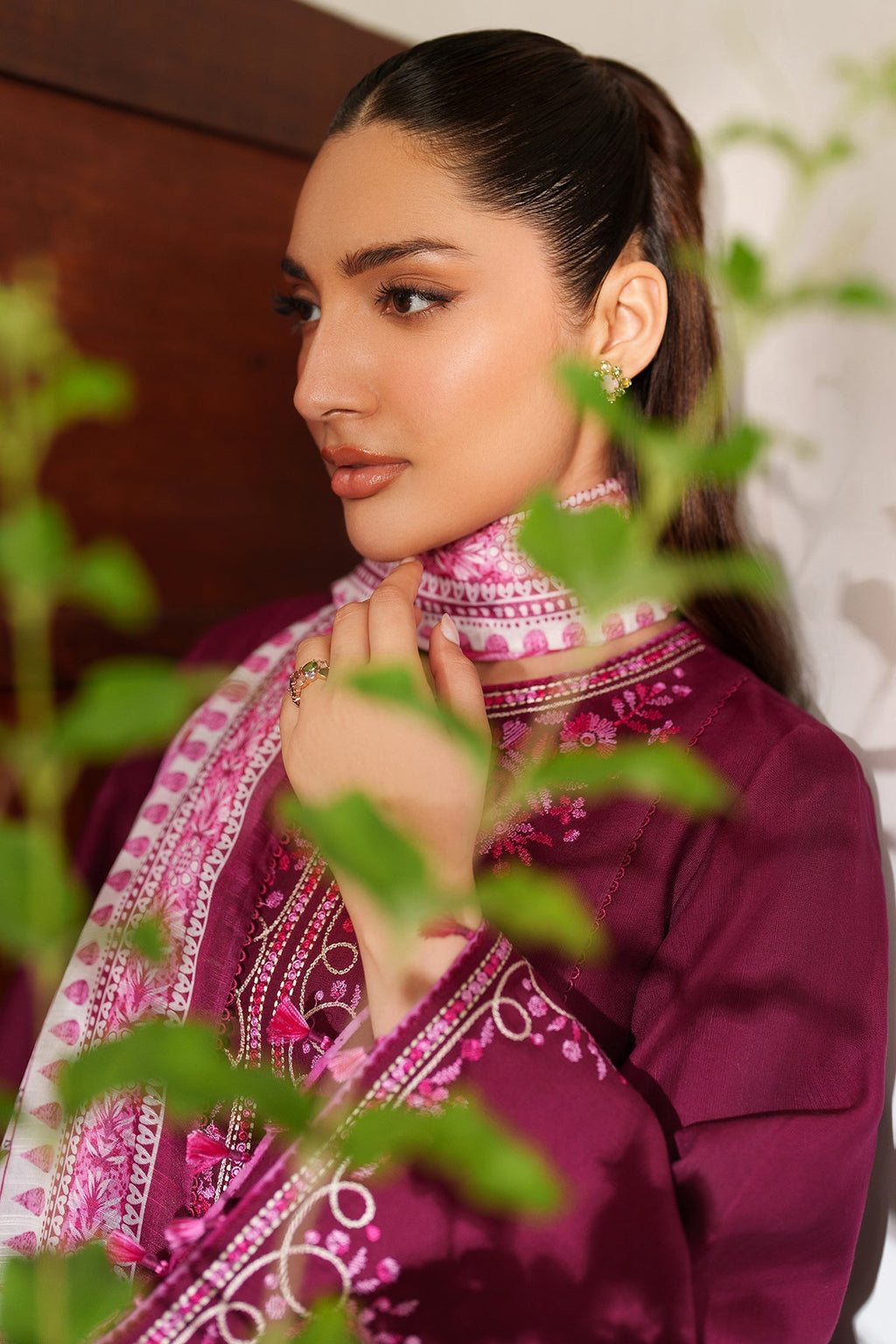 EMBROIDERED KHADDAR UW-0155