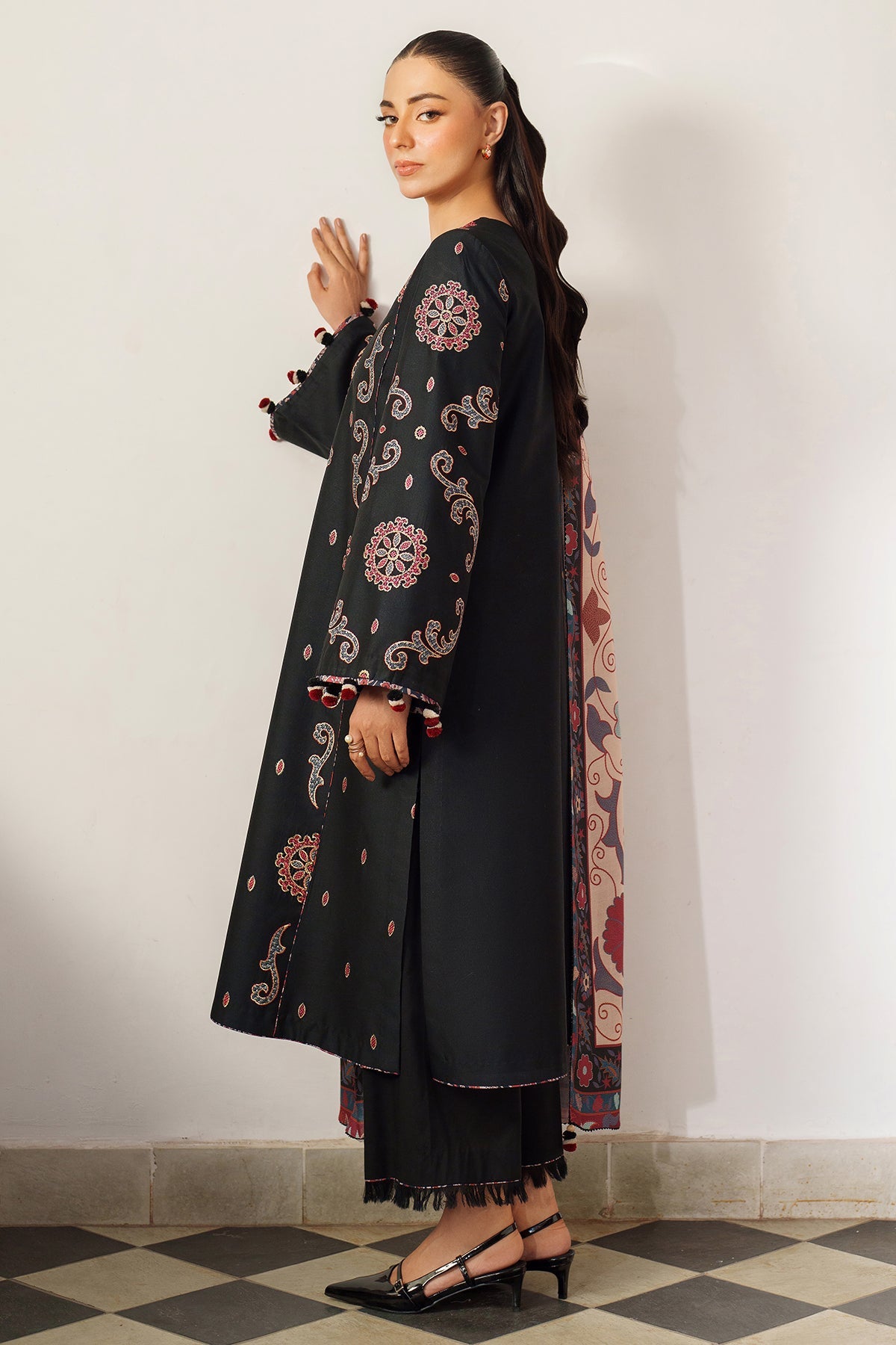 EMBROIDERED PREMIUM VISCOSE UW-0152
