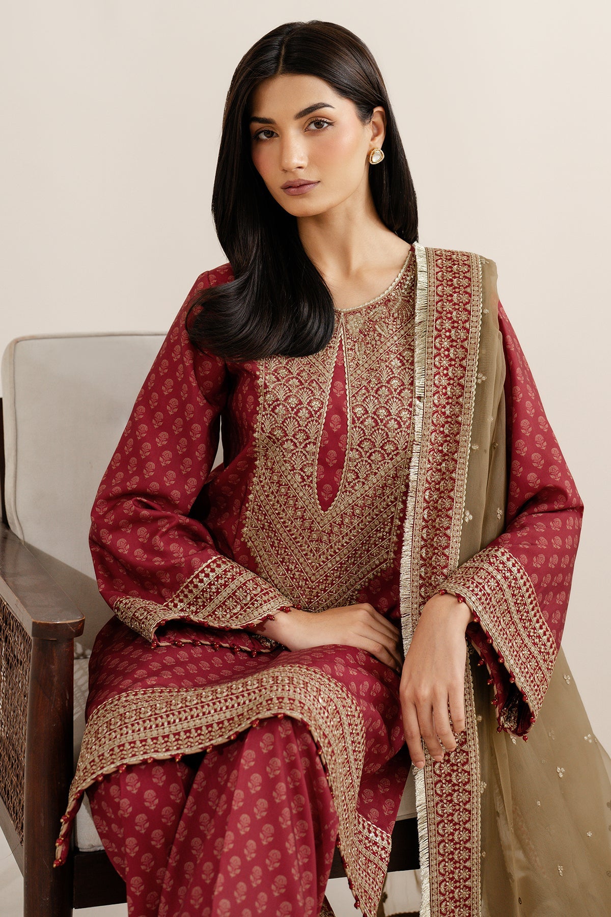 Embroidered Raw Silk UR-7057