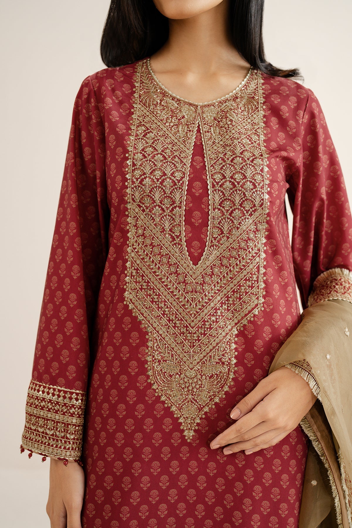 Embroidered Raw Silk UR-7057