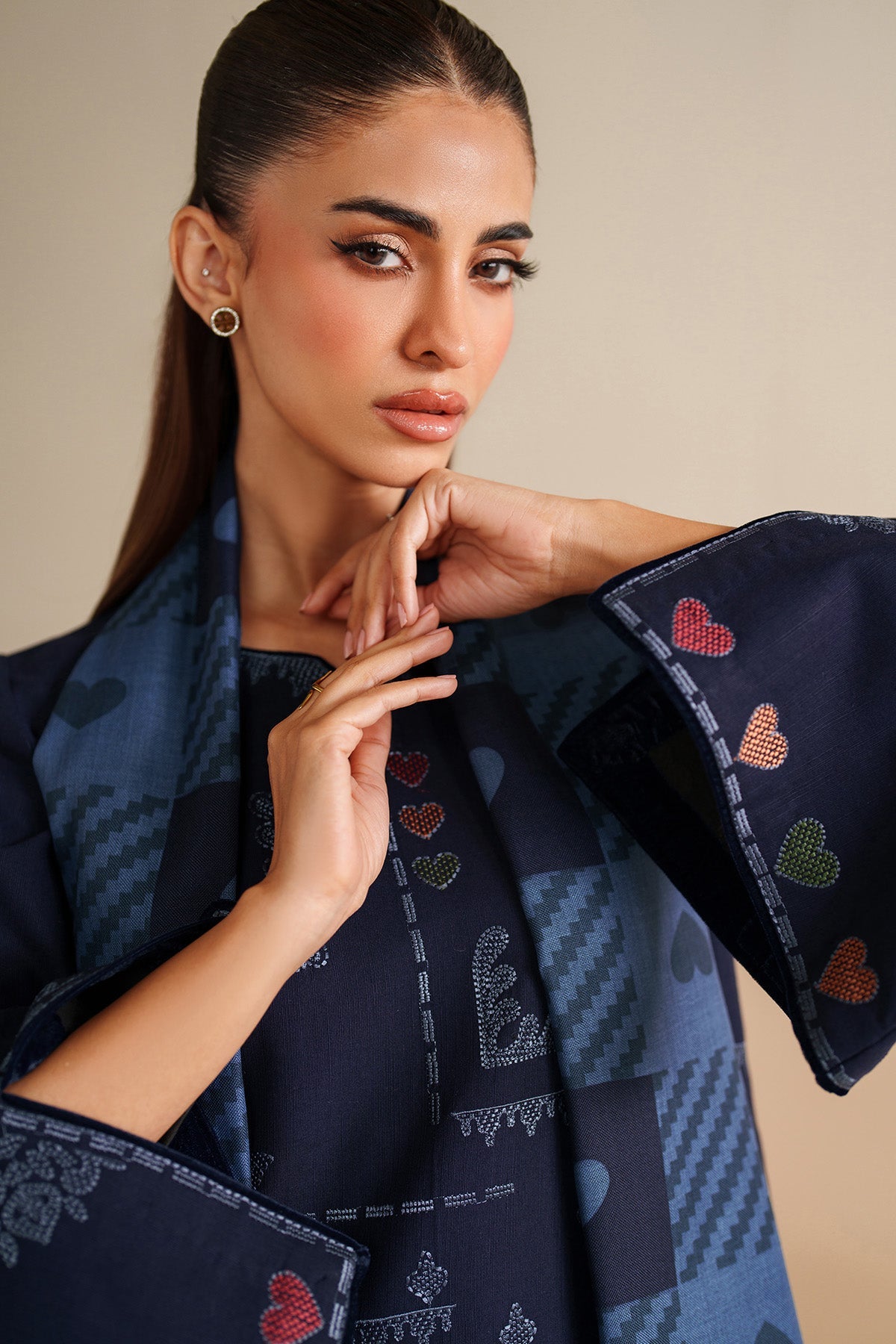EMBROIDERED KHADDAR UW-0229
