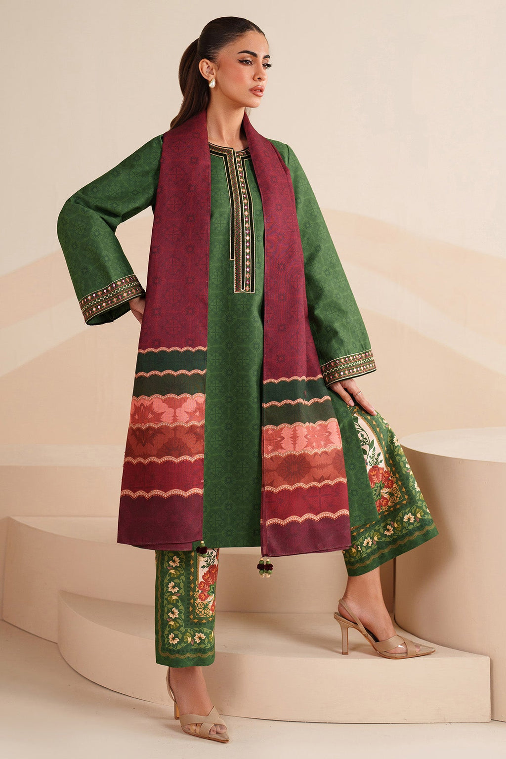 EMBROIDERED PREMIUM VISCOSE UW-0237