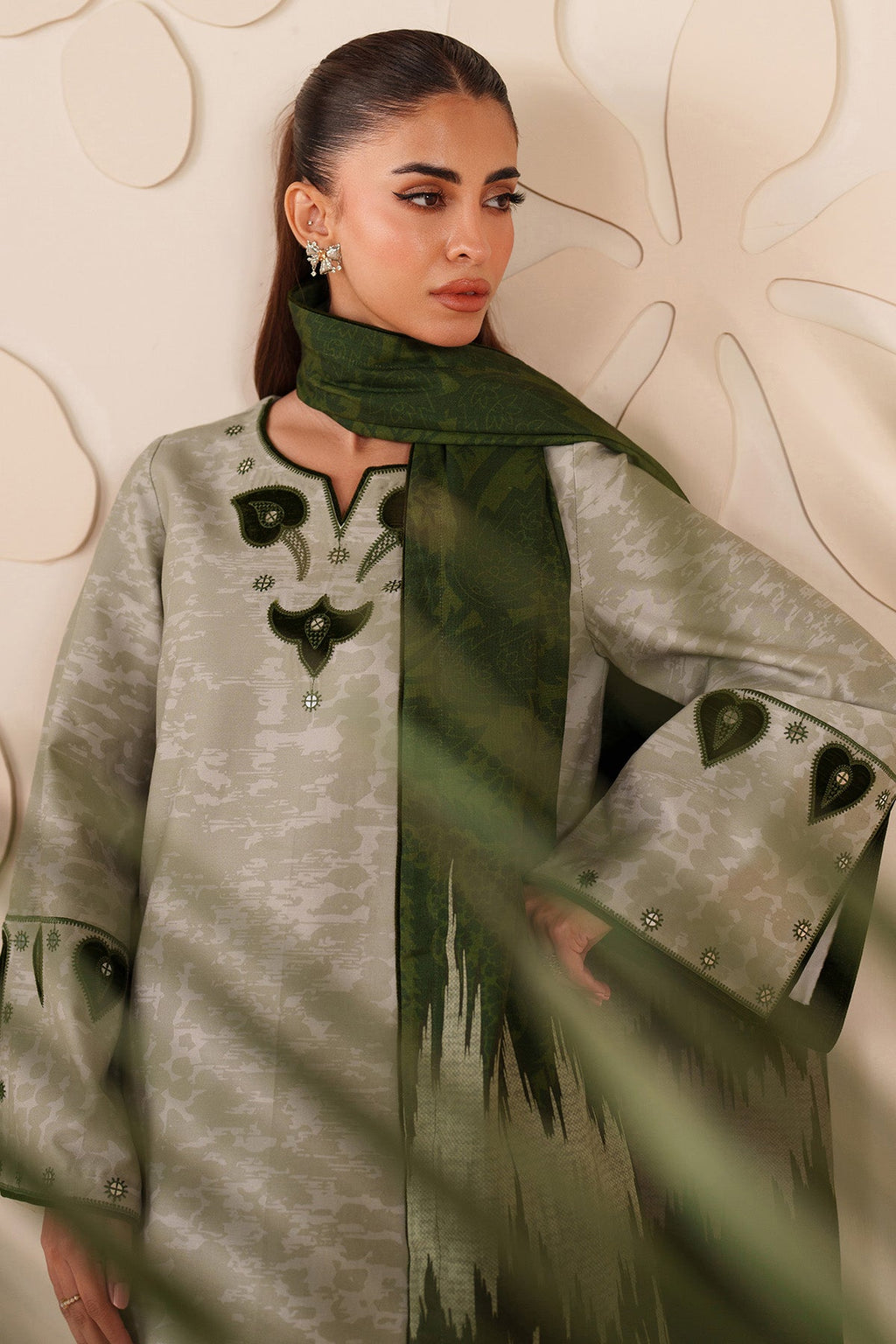 EMBROIDERED PREMIUM VISCOSE UW-0233