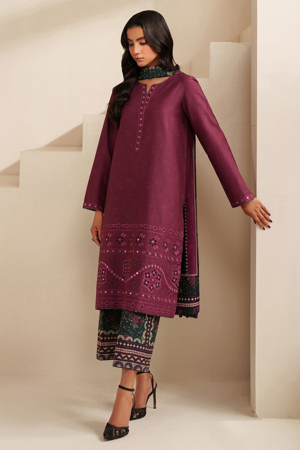 EMBROIDERED PREMIUM VISCOSE UW-0225