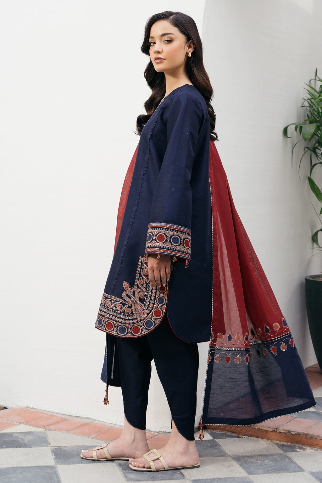 EMBROIDERED DOBBY LAWN USE-9179