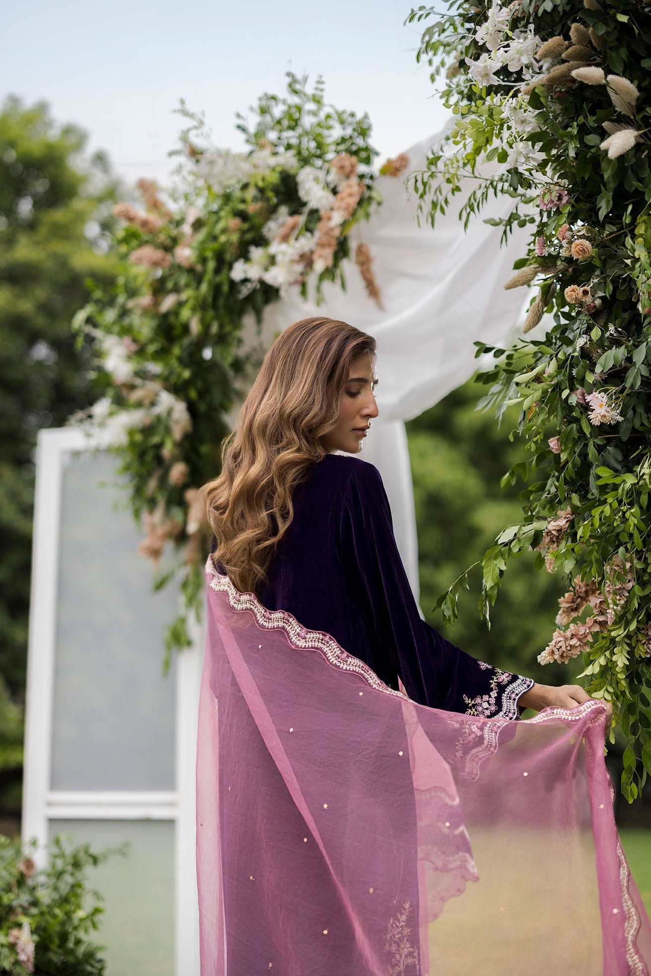FW25DD-2830  MAGENTA  EMBROIDERED  DUPATTA