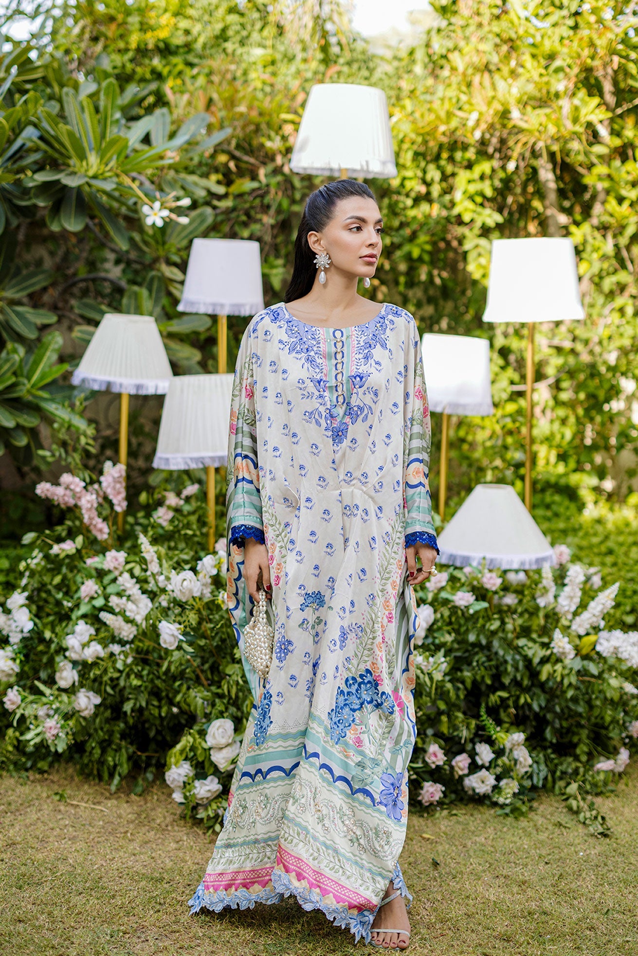 FW25DA-2869 MULTI HAND EMBELLISHED KAFTAN