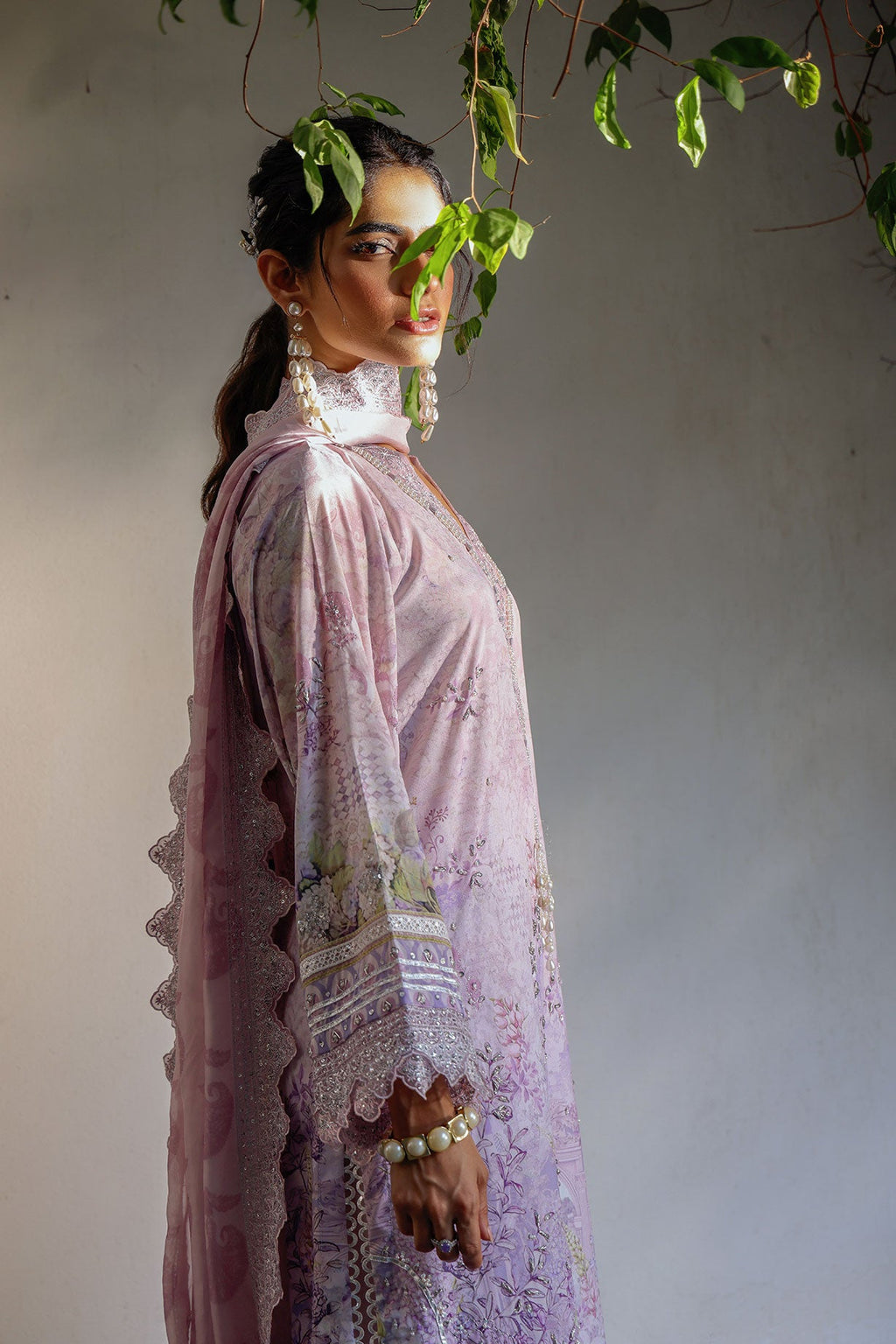 SS24DA-2512 LIGHT PURPLE 2PCS HAND EMBELLISHED  SHIRT WITH TROUSER
