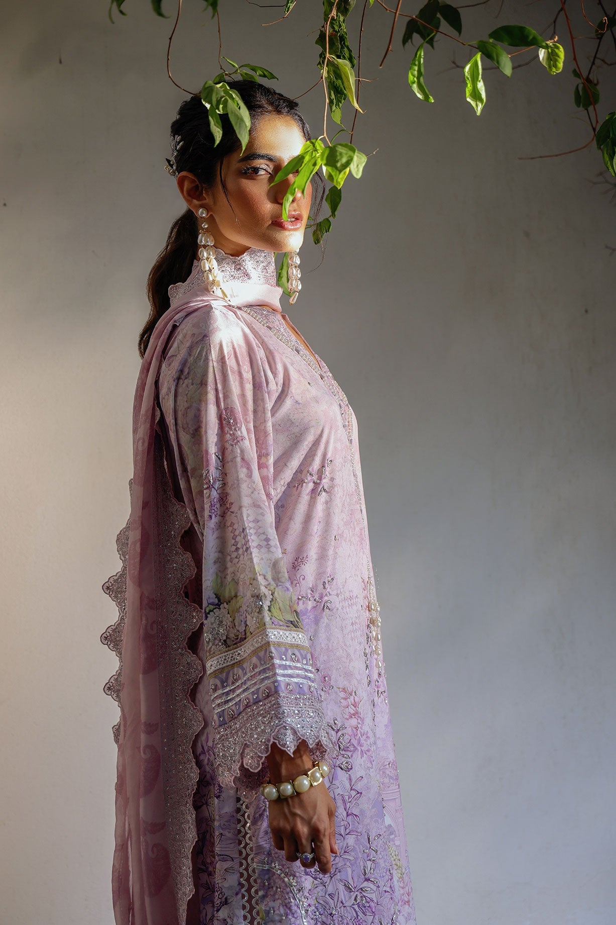 SS24DA-2512 LIGHT PURPLE 2PCS HAND EMBELLISHED  SHIRT WITH TROUSER