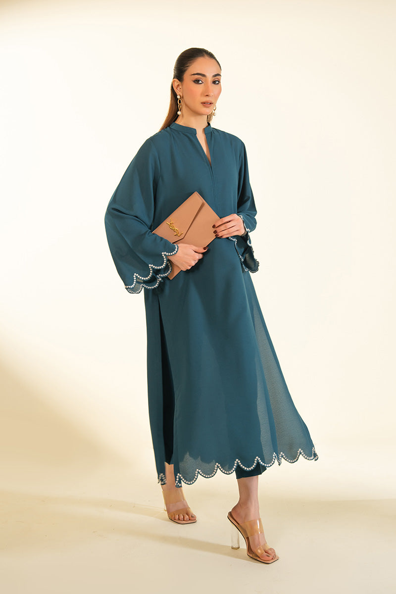 Lily Teal