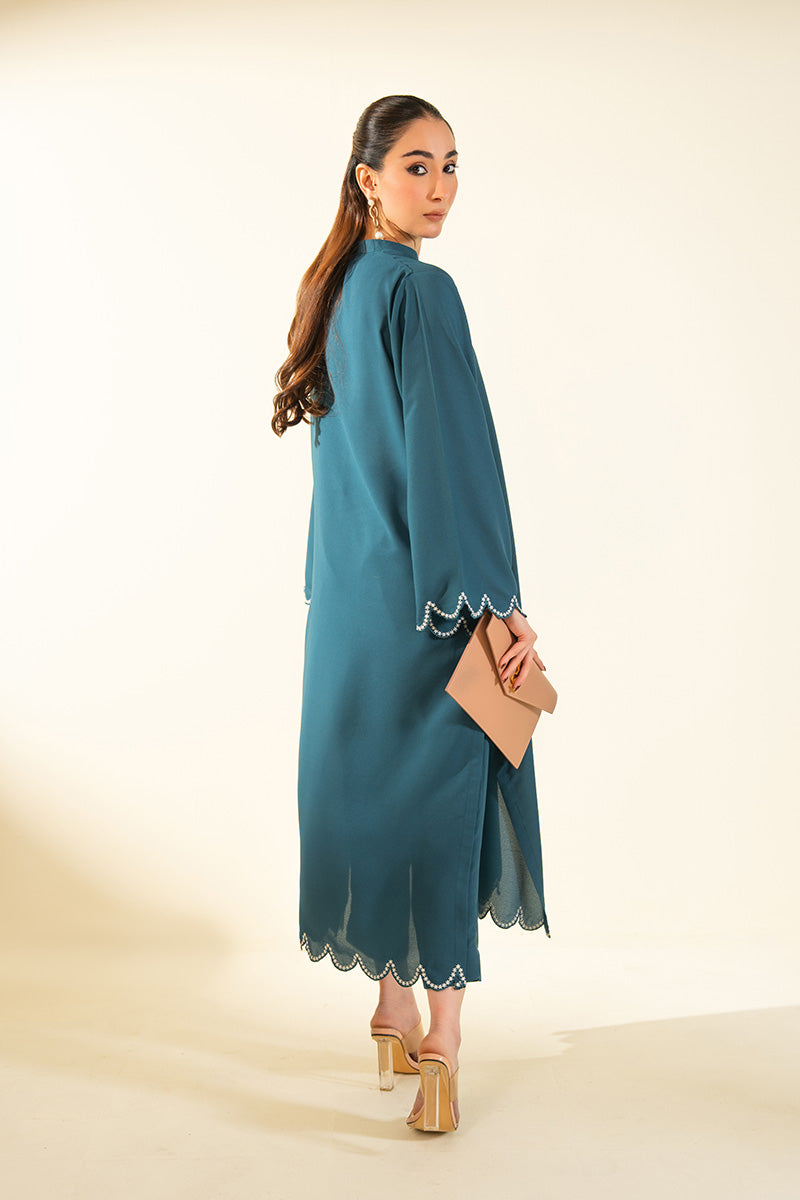 Lily Teal