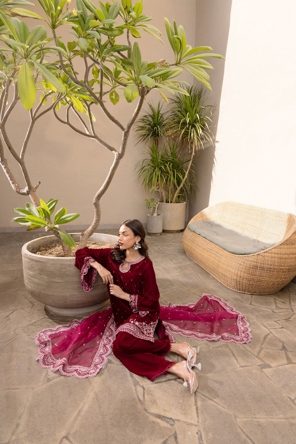 FW24DD-2610  MAROON DUPATTA