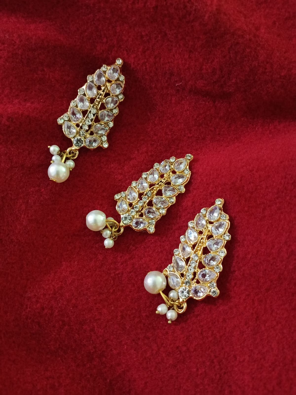 Kundan Button