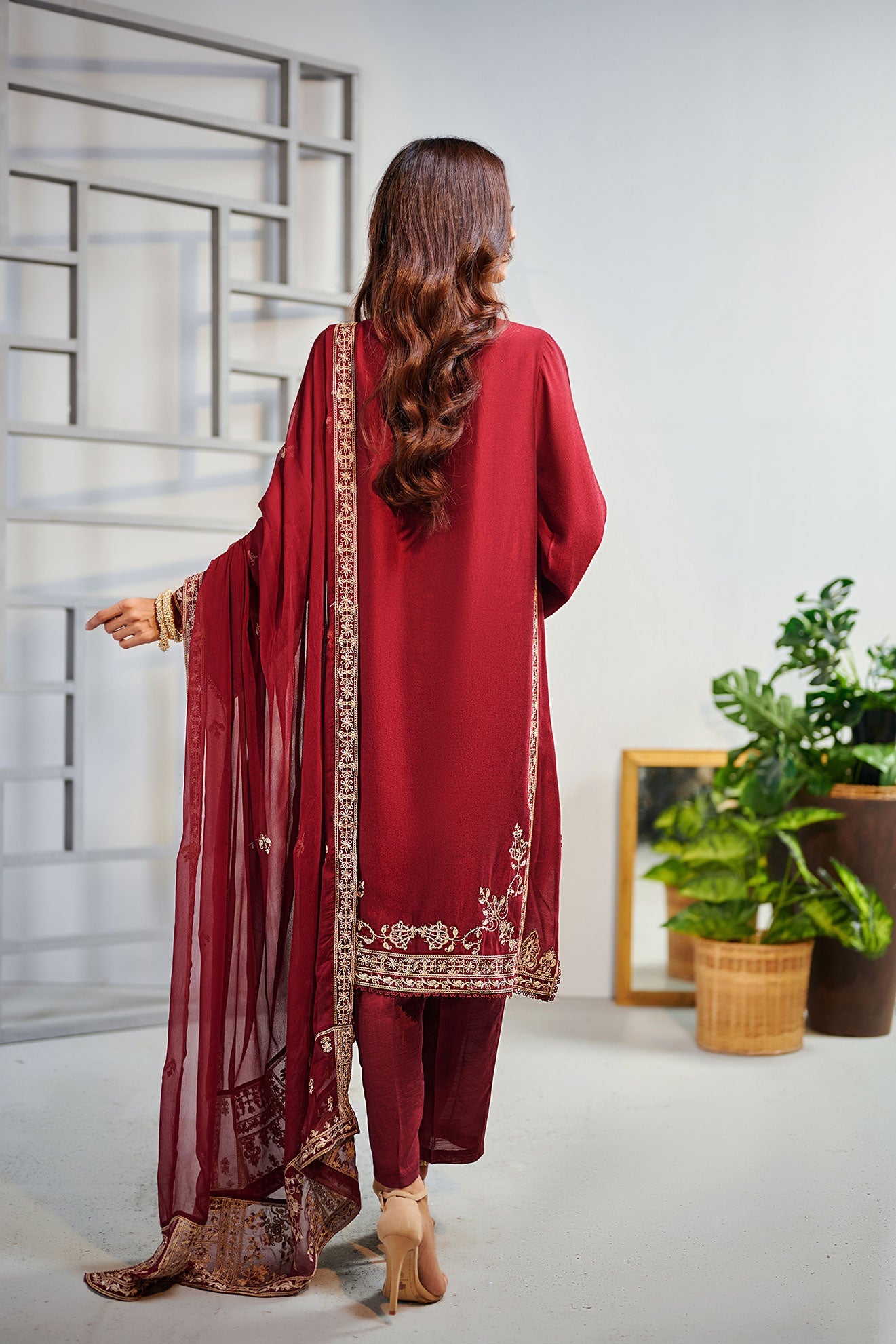 DA-2010 MAROON EMBROIDERED KURTA WITH DUPATTA