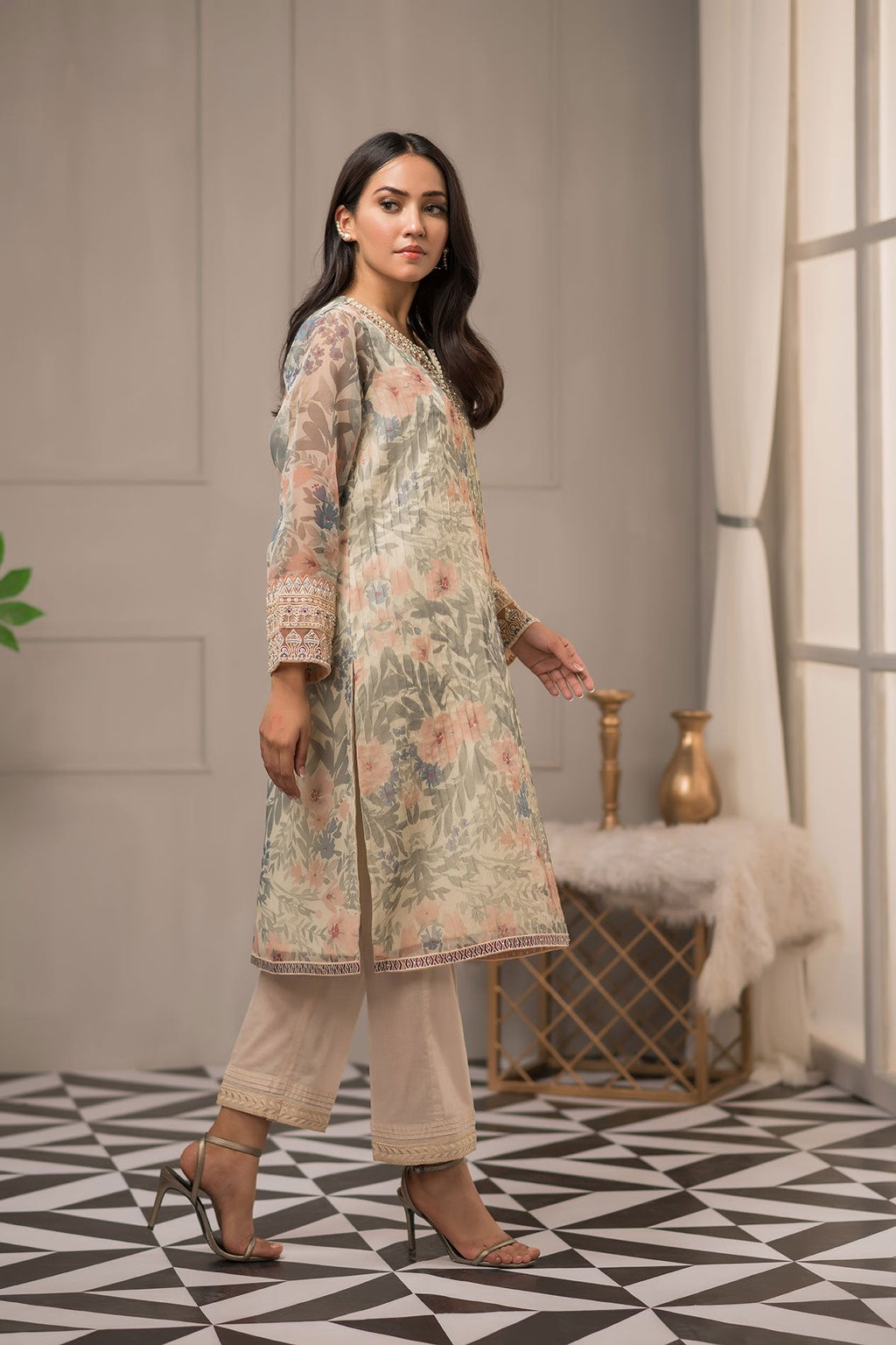 DA-1412 Beige EMBROIDERED KURTA