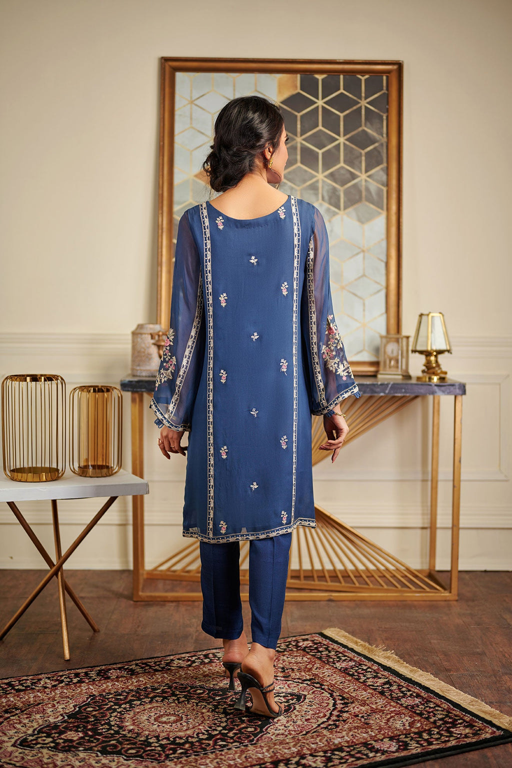DA-1475 BLUE EMBROIDERED KURTA