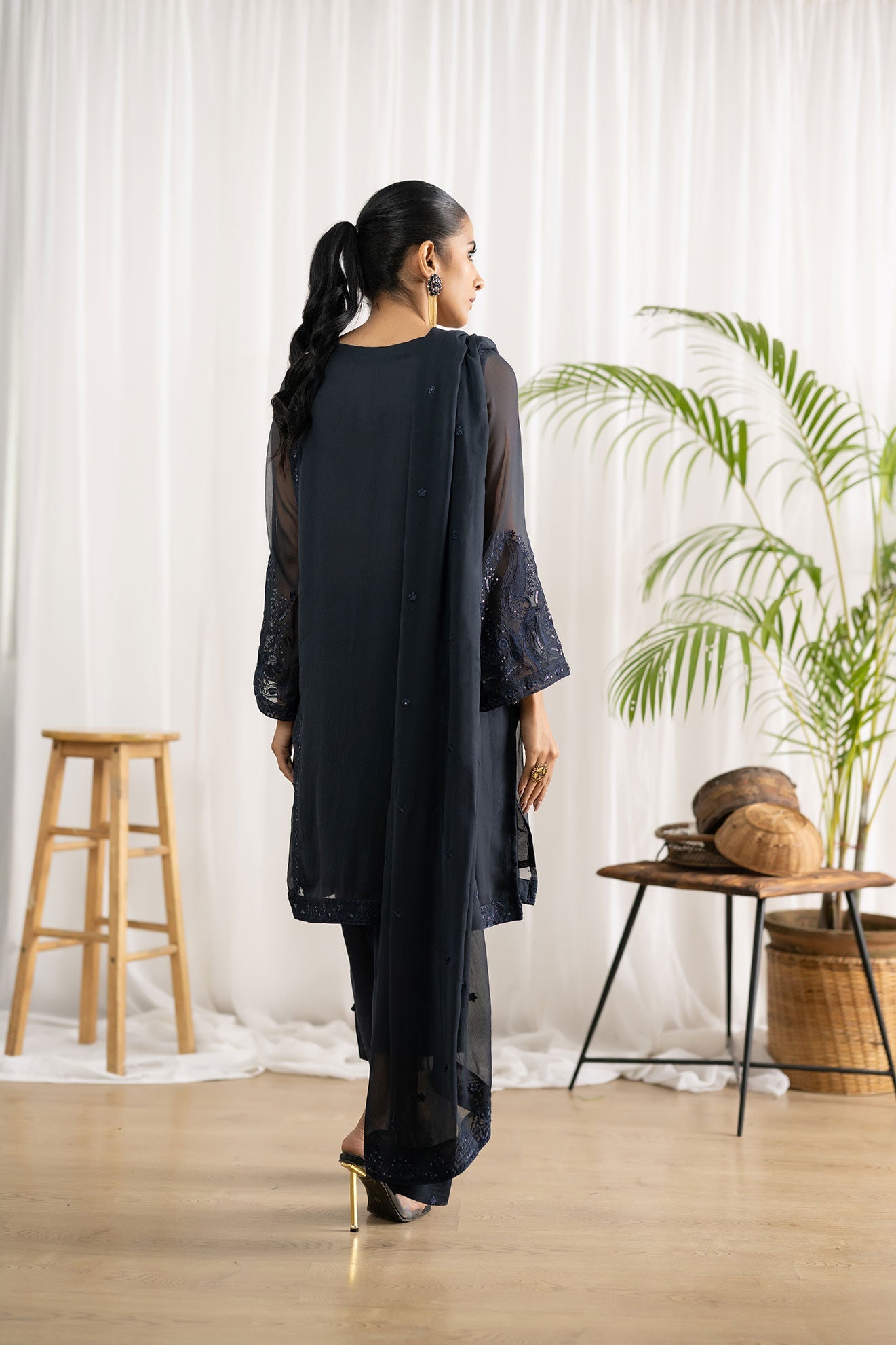 DA-2044 GREY EMBROIDERED KURTA WITH DUPATTA