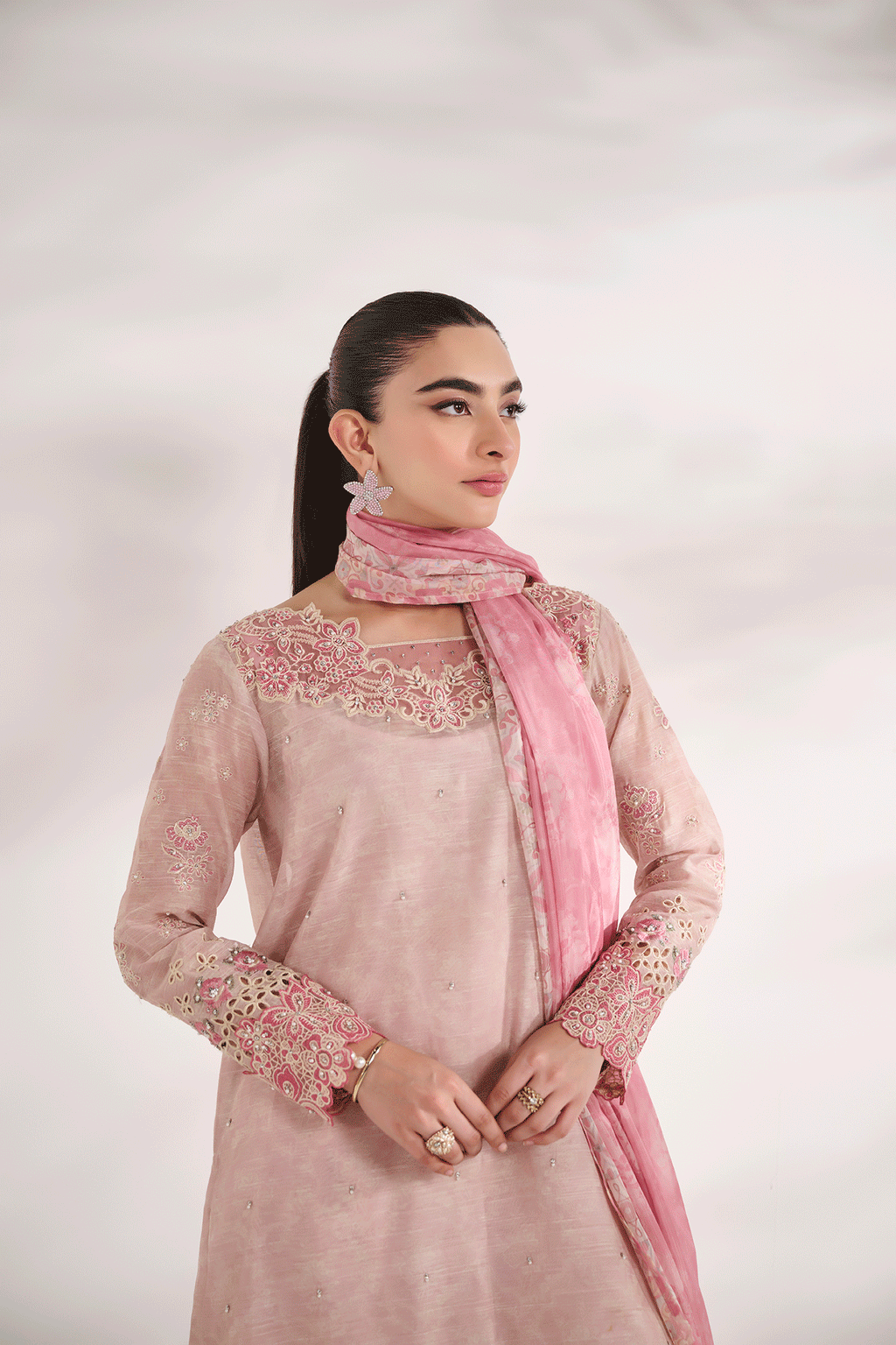 SS24DA-2591   L-PINK  2PCS  EMBROIDERED KURTA WITH TROUSER