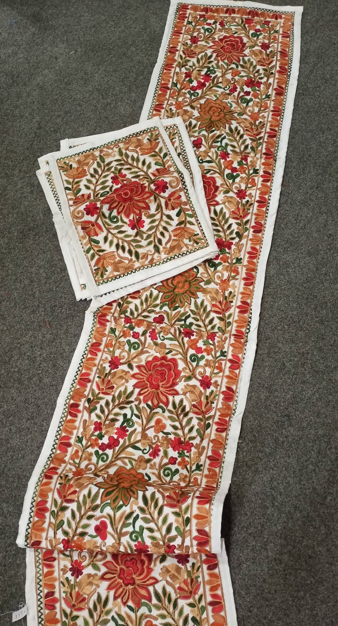 Table runner