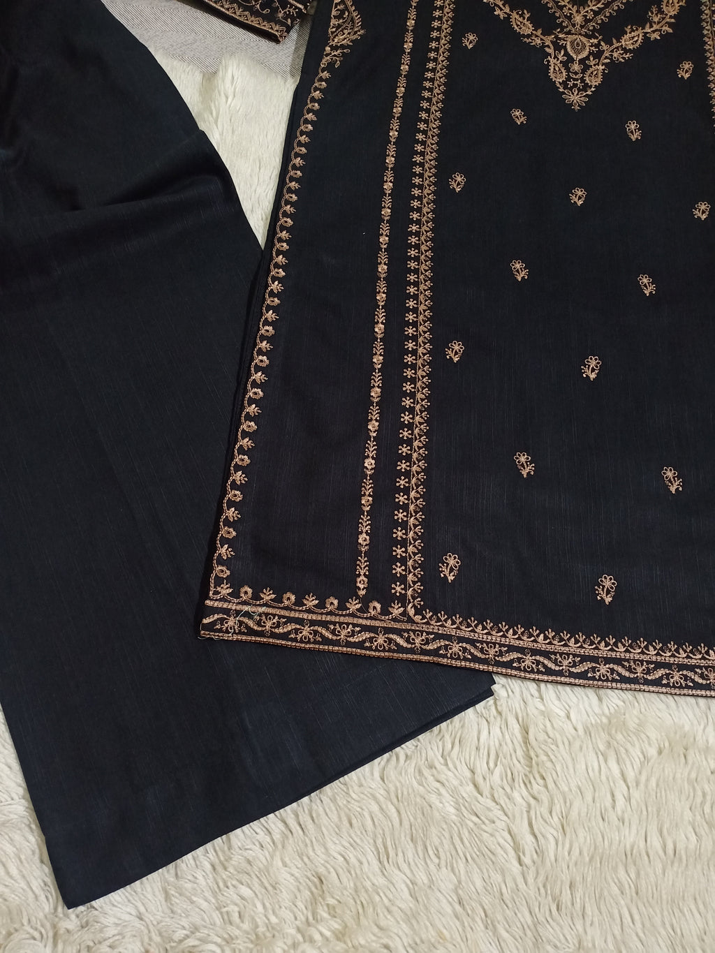 Black n beige