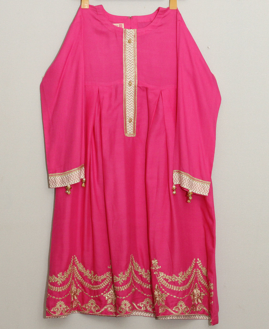 TC417 - deep pink emb frock