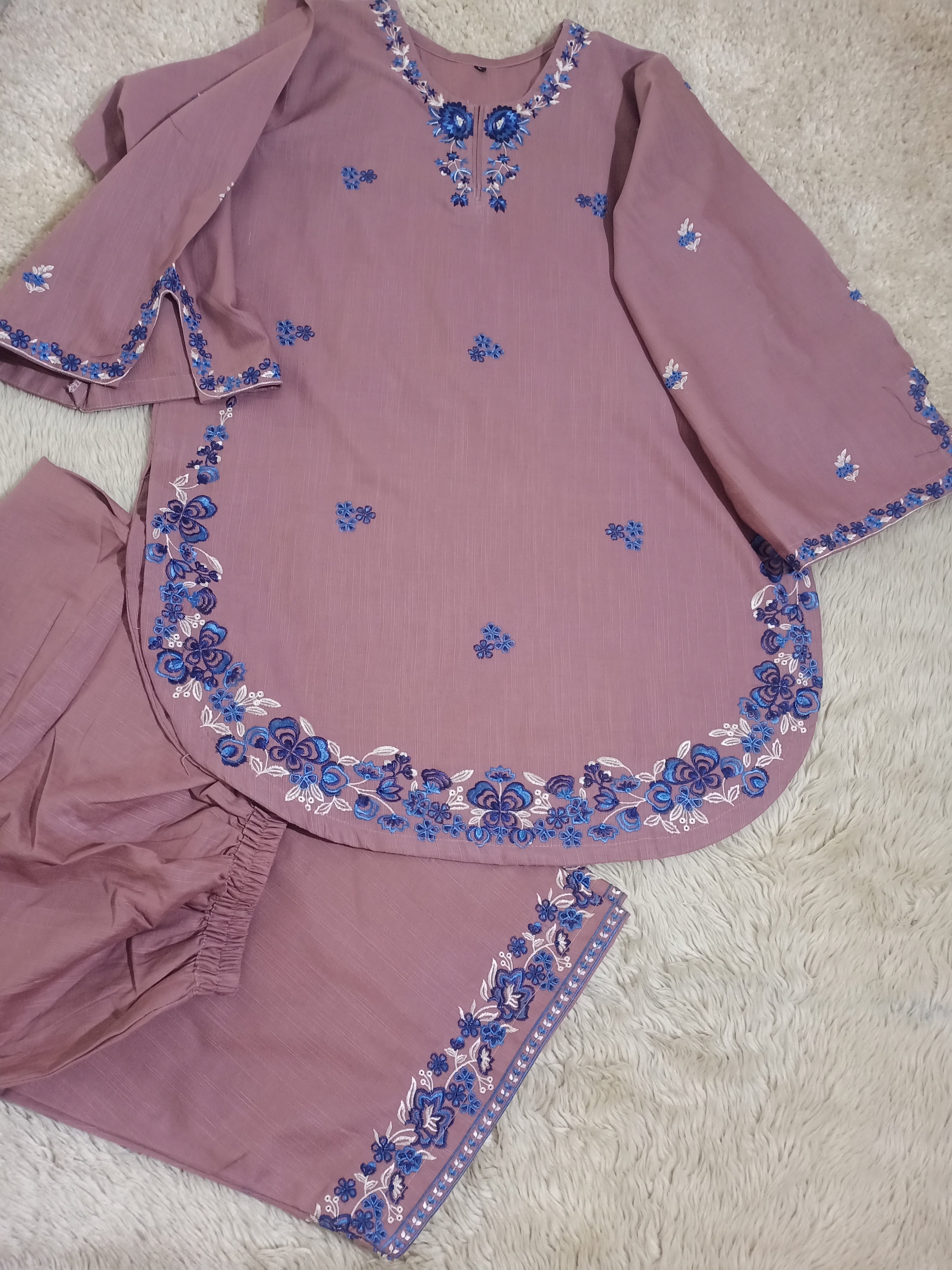 T pink