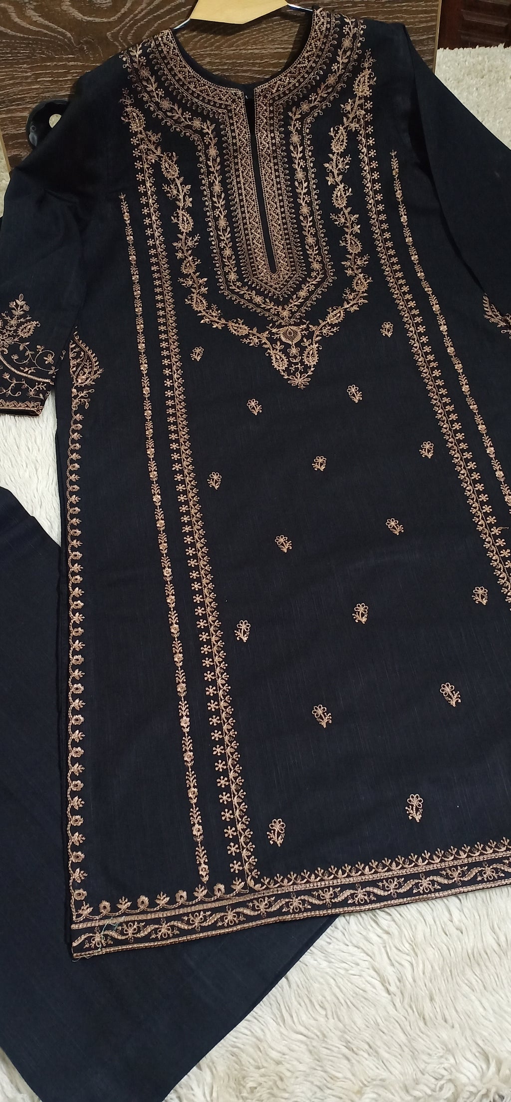 Black n beige