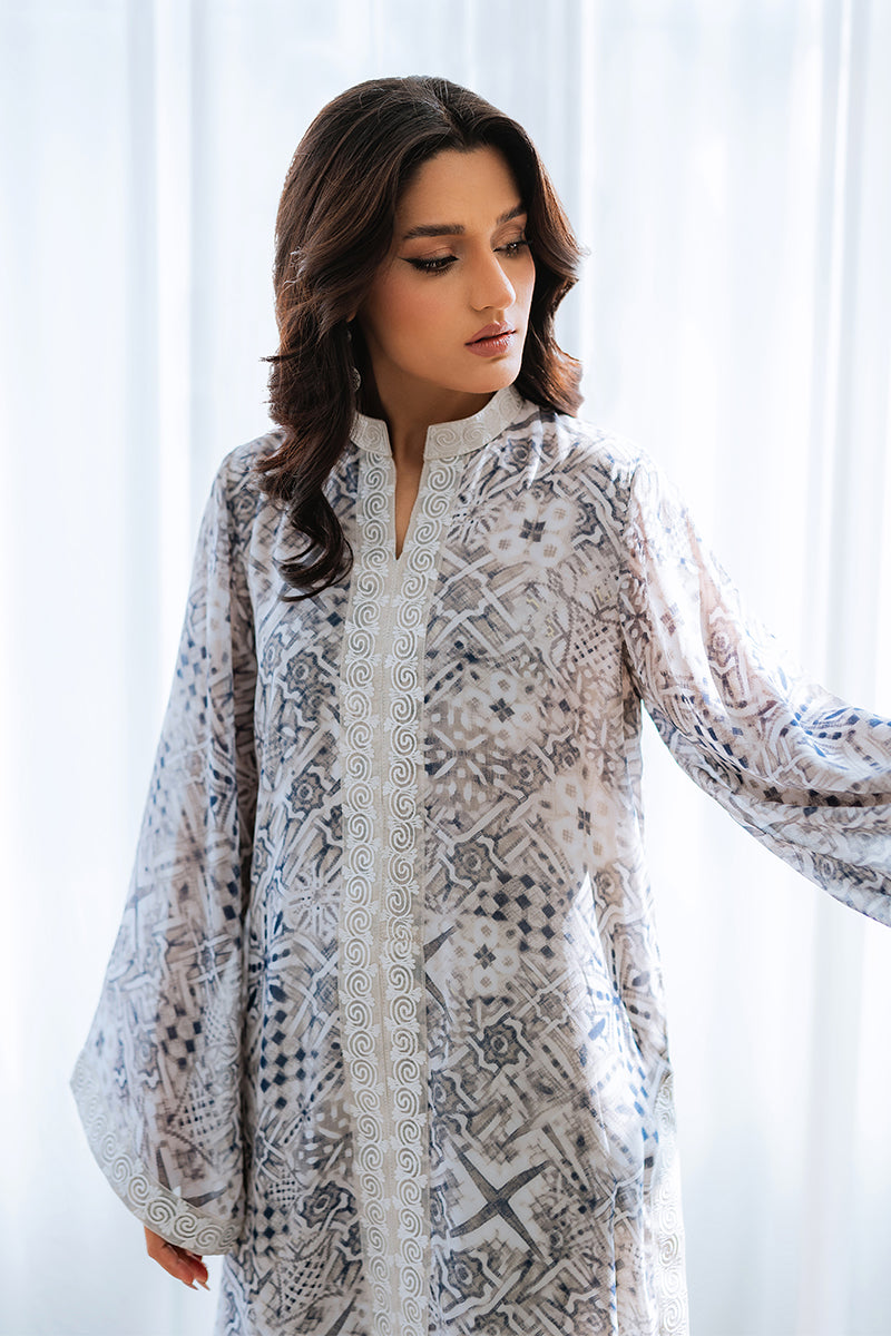 Selene Dupatta