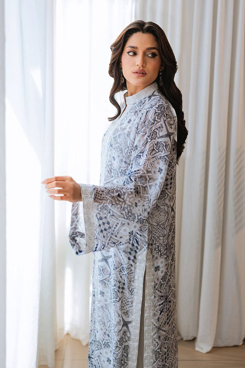 Selene Dupatta