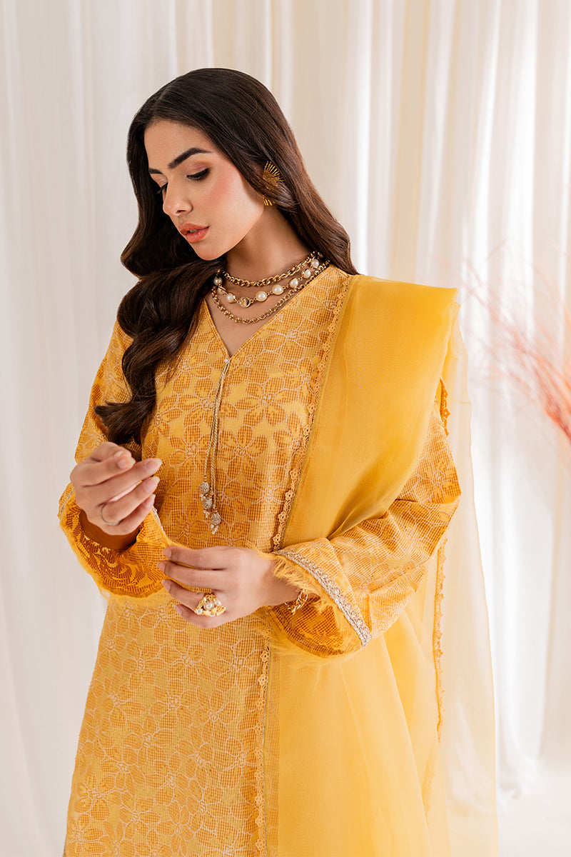 Ria Dupatta